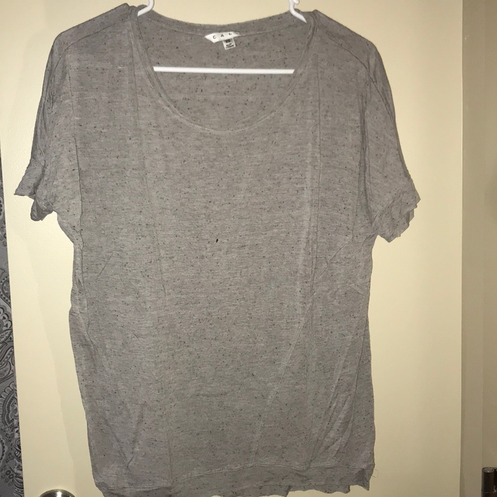 Gray tee